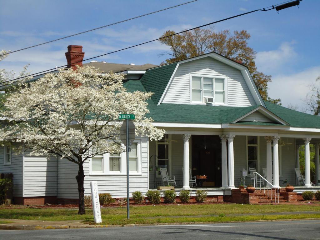 伊登费尔德住宿加早餐旅馆 Swainsboro 外观 照片